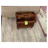 MAGAZINE RACK 16 X 11