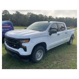 2023 Chevrolet Silverado 4x4, 4 door, white, gas,