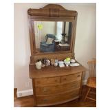 VINTAGE QUARTER SAWN OAK BOW FRONT DRESSER 42 IN X