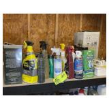 CONTENTS OF TOP SHELF, CLEANING SUPPLIES, PESTA SI