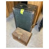 VINTAGE STORAGE TRUNK 31 IN X 17 IN X 21 IN AND WO