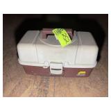 TACKLE BOX WITH MISC TACKLE