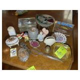 MISC GROUP INCLUDING FIGURINES, STAINED GLASS ITEM