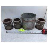 GROUP OF CRICKET CAGES AND MINNOW BUCKET NO LID