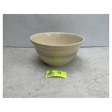 LARGE OVENWARE CERAMIC MIXING BOWL MARKED USA NUMB