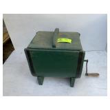 ANTIQUE WOOD BOX BUTTER CHURN WITH CRANK HANDLE BO