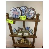 THREE SHELVES OF CORNER SHELF INCLUDING, BIRD FIGU