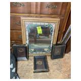 PLASTIC FRAMED MIRROR 19 IN X 24 IN
