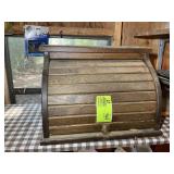 WOODEN BREAD BOX 17 IN X 12 IN X 12.5 IN