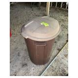 TRASH CAN AND POLE SAW