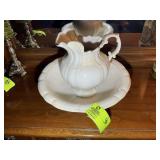 CERAMIC PITCHER 11 IN TALL AND WASH BOWL 15.5 IN D