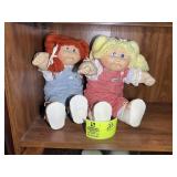 PAIR OF CABBAGE PATCH DOLLS