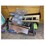 GROUP OF DECORATIVE WOODEN ITEMS BASKET