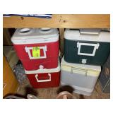 GROUP OF COLEMAN AND IGLOO COOLERS