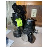 GROUP OF KITCHEN APPLIANCES, COFFEE MAKER, CAN OPE