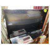 SANYO FLAT SCREEN TV, MODEL FW43D25F