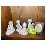 GROUP OF PRECIOUS MOMENTS FIGURINES