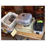 MISC GROUP INCLUDING WOK, ELECTRIC FRY PAN