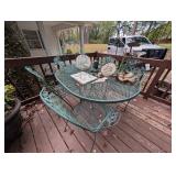 METAL OUTDOOR PATIO TABLE AND 4 CHAIRS, GREEN, 54