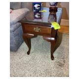 ONE DRAWER WOODEN SIDE TABLE, GLASS TOP, 18 IN X 2