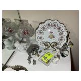 GROUP OF DECORATIVE ITEMS INCLUDING, EGG PLATE, MI