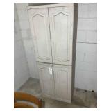 KETER 2 DOOR PLASTIC STORAGE CABINET, 25 IN X 17 I
