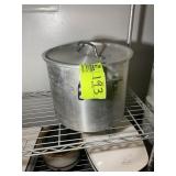 ALUMINUM STOCK POT 10 IN X 9 IN TALL