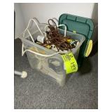 TOTE WITH EXTENSION CORDS
