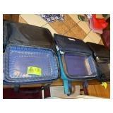 GROUP OF 3 PYREX BAKING DISHES AND CARRIERS