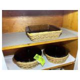 GROUP OF ANCHOR HOCKING GLASS BAKING DISHES WITH B