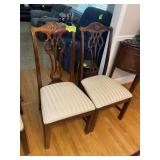 PAIR OF SUMTER CABINET COMPANY DINING CHAIRS