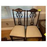 PAIR OF SUMTER CABINET COMPANY DINING CHAIRS