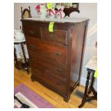5 DRAWER WOODEN CHEST OF DRAWERS, 34 IN X 18 IN X