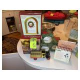 GROUP OF CHRISTMAS ORNAMENTS, CLOCK ETC
