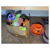 GROUP OF HALLOWEEN Dï¿½COR, PUMPKIN INFLATEABLE, STU