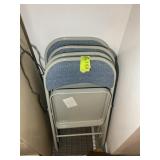 GROUP OF FOLDING CHAIR
