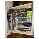 LEFT DRAWER OF ISLAND WITH FLATWARE AND KNIVES