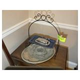 SERVING TRAYS AND SERVER