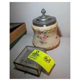 GROUP INCLUDING VINTAGE OR ANTIQUE PAINTED MILK GL