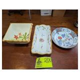 GROUP OF THREE DECORATIVE BOWLS