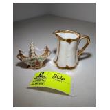 SMALL PICTURE 4 IN TALL AND DECORATIVE BASKET 3 IN
