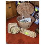 LARGE GROUP OF MISC BASKETS