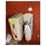 SINGER PORTABLE SEWING MACHINE