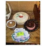 GROUP OF CERAMIC STYLE ITEMS, BASKET, PIE PLATE WI