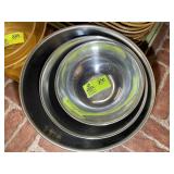 GROUP OF LARGE METAL MIXING BOWLS