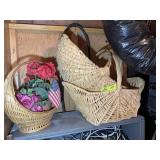 CONTENTS ON TOP SHELF OF CLOSET WITH AC UNIT, LARG