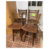 GROUP OF 4 WOODEN SWIVEL SEAT BAR STOOLS, 25 IN SE