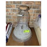 GROUP OF PLASTIC SERVING DISHES, TRAYS, TEA CONTAI