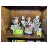 TOP SHELF LEFT SIDE BOOK CASE, DECORATIVE ITEMS IN
