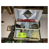 GROUP OF MISC COSTUME JEWELRY, NECKLACES, WATCHES,